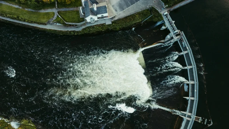 Climate and Disaster-Resilient Infrastructure: Engineering for a Changing Risk Landscape